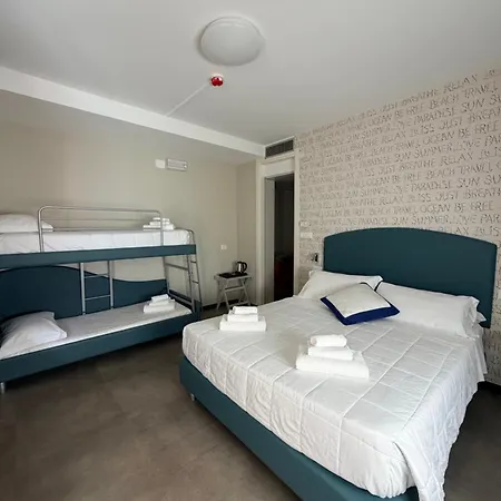 Little Hotel-3